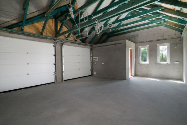 Garage Floor Concrete Repair in Peyton