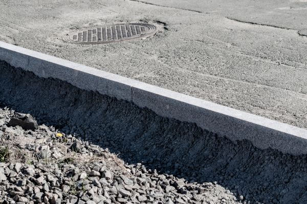 Sidewalk Curbing Repair in Peyton